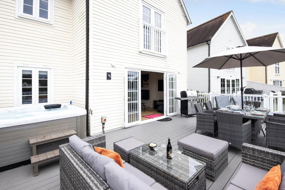 Windrush Lake 65, Sunset Lodge - P South Cerney Luaran gambar