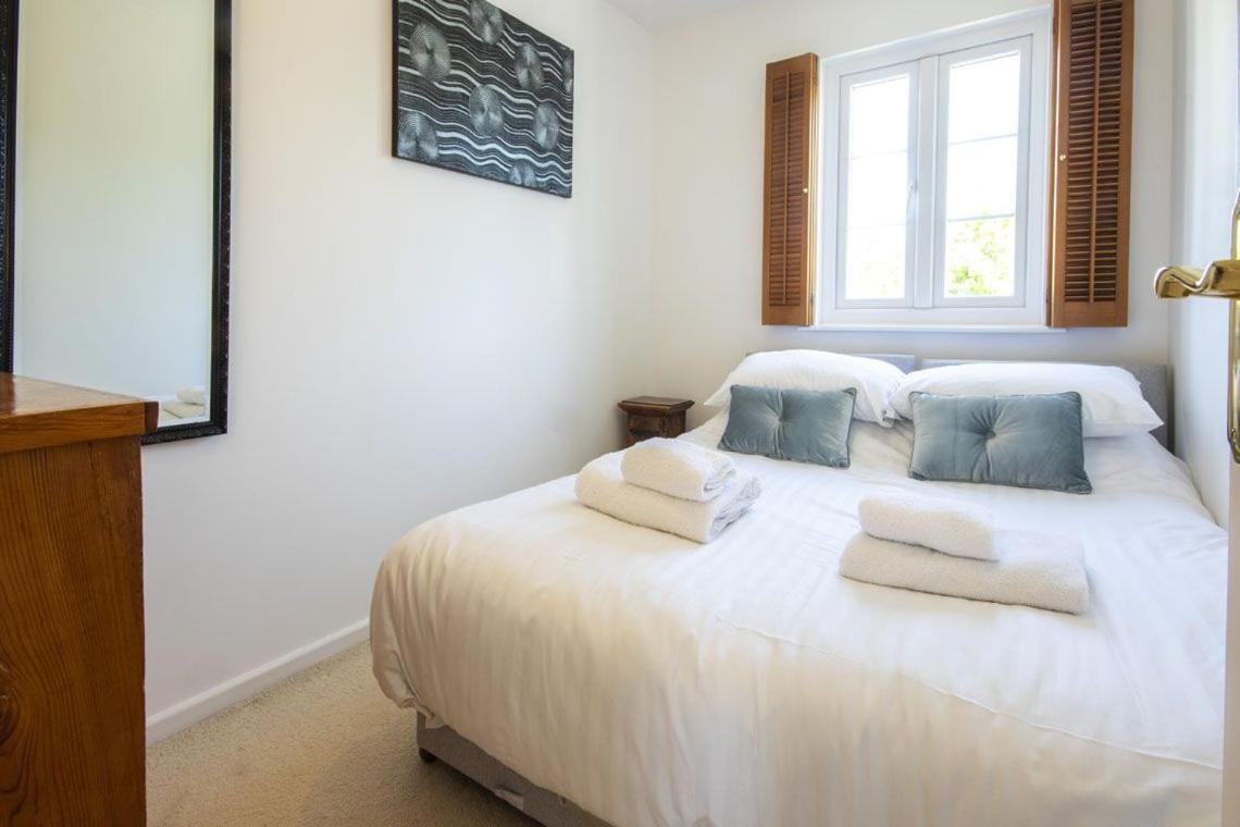 Windrush Lake 65, Sunset Lodge - P South Cerney Luaran gambar