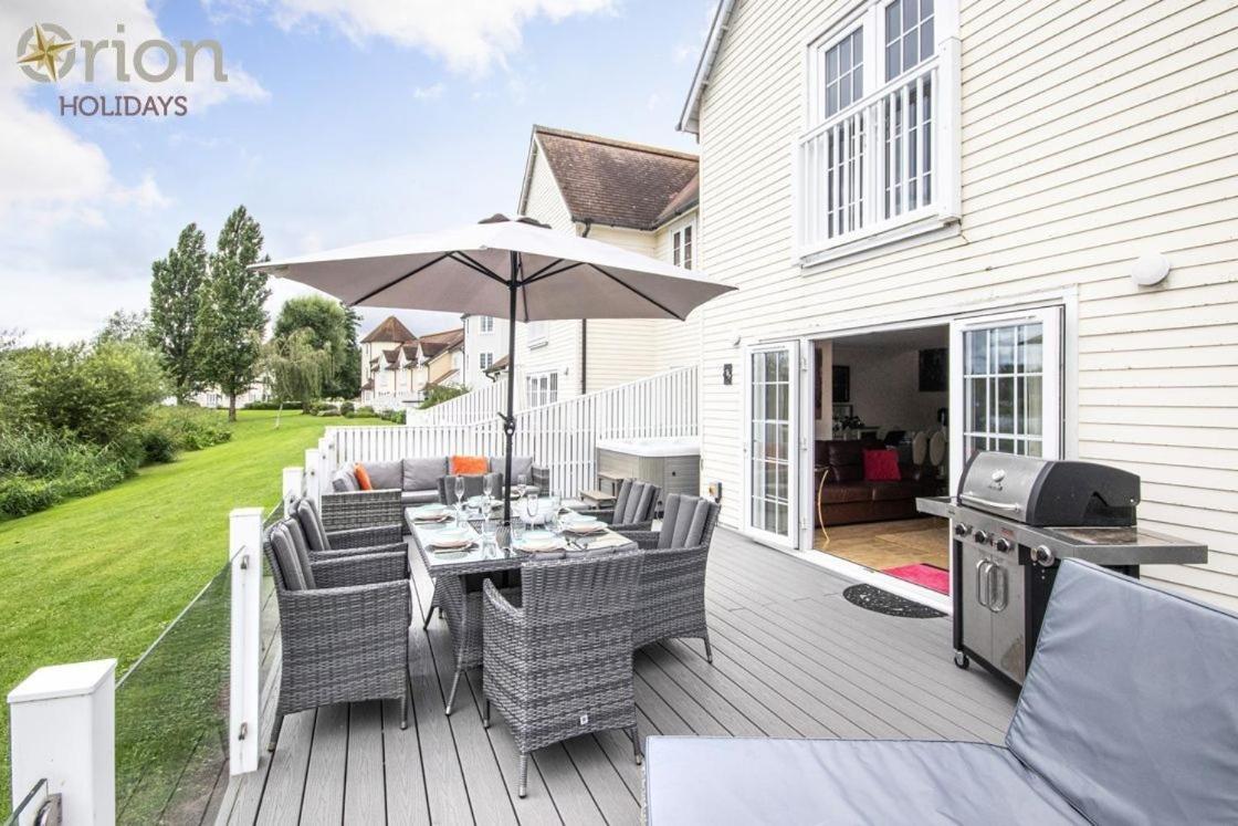 Windrush Lake 65, Sunset Lodge - P South Cerney Luaran gambar